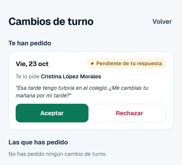 La app muestra una petición de cambio de turno para el viernes 23 de octubre, pendiente de respuesta.