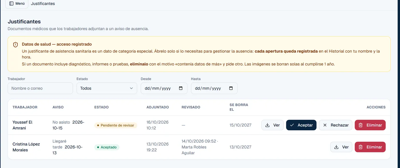 Justificantes médicos en el panel, con el aviso de datos de salud y los botones Aceptar y Rechazar.